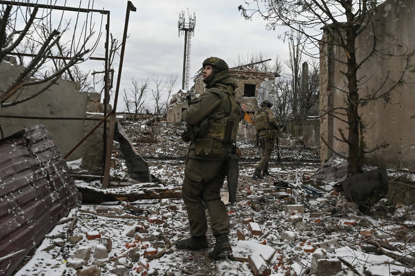 Российские военнослужащие в Авдеевке