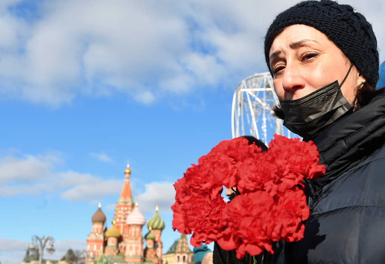 По делу об убийстве политика осудили пять человек. Руслан Мухутдинов, которого следствие называет организатором преступления, находится в розыске