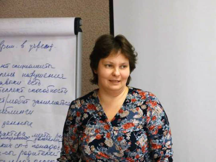 Елена Кандыбина 