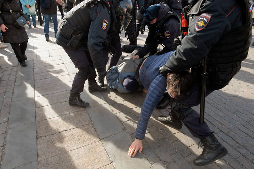 В столице в акции участвовали 2,5 тыс. человек, задержано — 1,7 тыс.