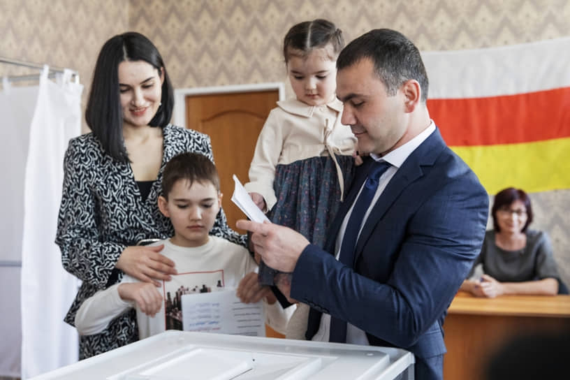 Кандидат в президенты Южной Осетии Гарри Мулдаров
