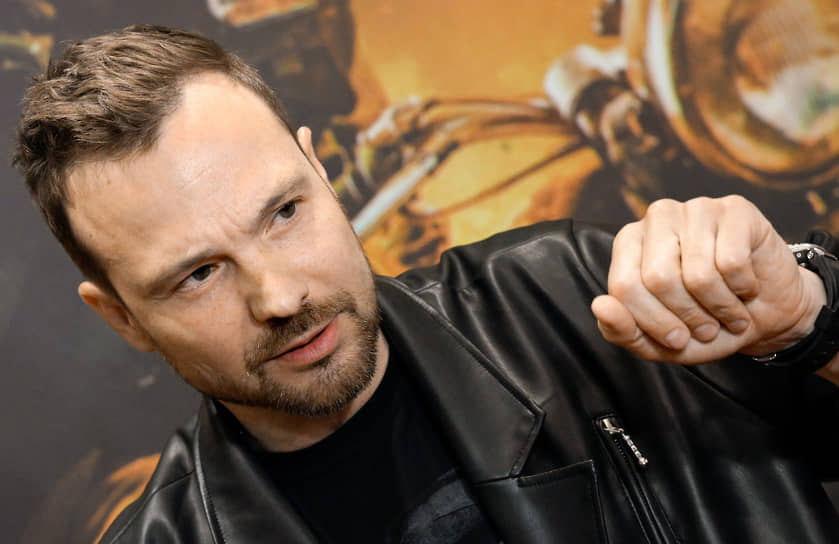 Режиссер Алексей Чадов на премьере собственного фильма «Своя война. Шторм в пустыне»