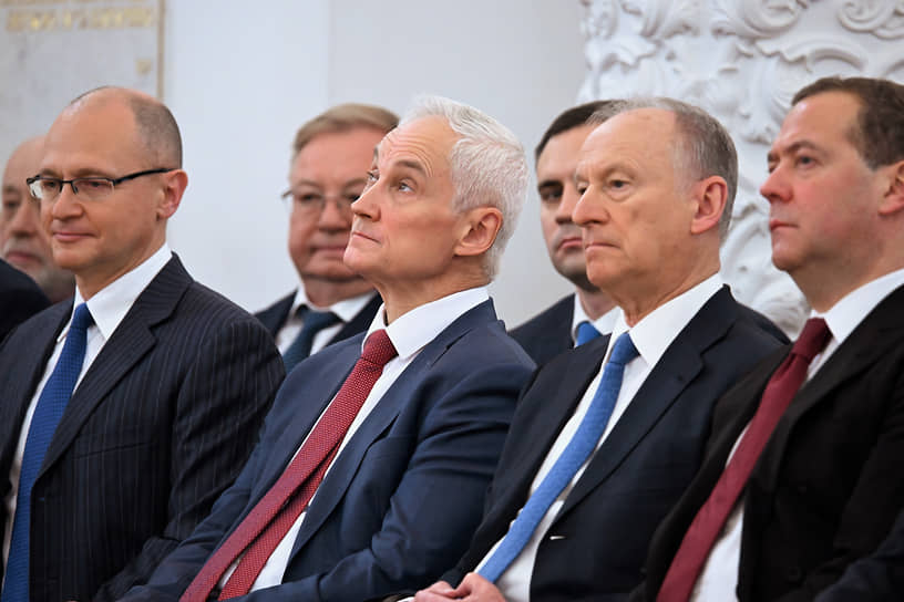 Слева направо: первый замруководителя администрации президента Сергей Кириенко, председатель Счетной палаты Сергей Степашин, первый вице-премьер Андрей Белоусов, секретарь Совбеза Николай Патрушев и зампред Совета Безопасности РФ Дмитрий Медведев