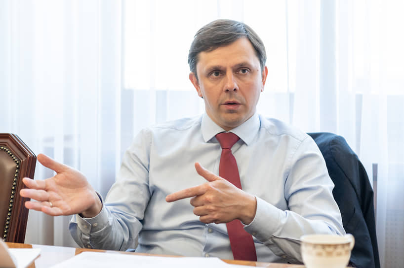 Губернатор Орловской области Андрей Клычков (КПРФ).  Назначен врио губернатора 5 октября 2017 года, до этого работал депутатом Мосгордумы, возглавлял фракцию КПРФ. Победил на прямых выборах 9 сентября 2018-го (83,6%) 
