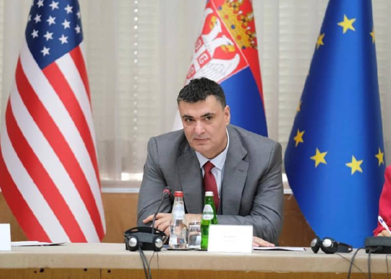 Министр экономики Сербии Раде Баста 