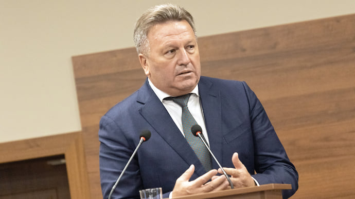 Председатель остался без статуса