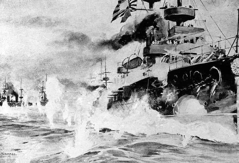 Броненосец «Микаса» спущен на воду 8 ноября 1900 года в Плимуте (Великобритания). Он строился по заказу Японии и назван в честь горы Микаса. Во время Русско-японской войны «Микаса» считался флагманом вице-адмирала Того Хейхатиро, в том числе в ходе битвы при Порт-Артуре и Цусимском сражении. В 1905 году он затонул из-за пожара и взрыва магазина. В результате происшествия погиб 251 член экипажа. Позже броненосец подняли и передали в распоряжение береговой охраны. С 1961 года находится на приколе в порту Йокосука и используется как музей