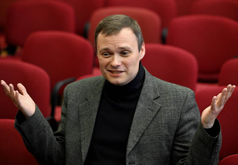 Историк Виталий Тихонов 