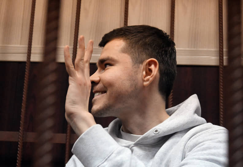 Блогер Аяз Шабутдинов 
