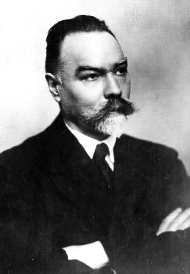 Поэт, один из основоположников русского символизма Валерий Брюсов 