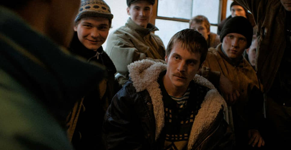 9 ноября в кинотеатрах Wink и Start состоялась премьера сериала «Слово Пацана. Кровь на асфальте». Релиз стал одним из самых громких в России за год и вызвал неоднозначную реакцию. 4 декабря глава комитета Госдумы по защите семьи, вопросам отцовства, материнства и детства Нина Останина обратилась в СК и Роскомнадзор с требованием проверить сериал на содержание пропаганды, которая может причинить «вред жизни и здоровью детей, а также всему российскому обществу». 9 декабря Роскомнадзор заявил, что не нашел в сериале никаких нарушений Заметность: 1252