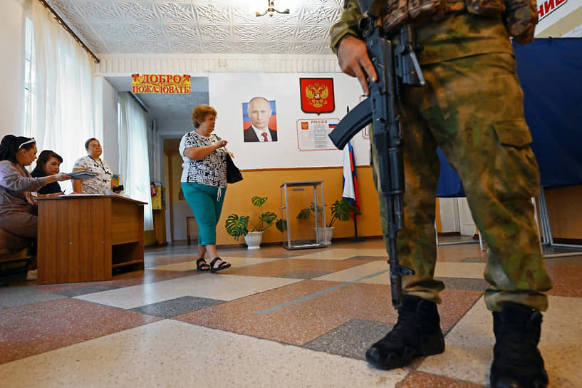 С 8 по 10 сентября 2023 года в 85 регионах России прошло голосование на выборах разных уровней. Всего состоялось свыше 4 тыс. избирательных кампаний, из которых большая часть — в органы местного самоуправления. В 22 субъектах были избраны губернаторы, в том числе на новый срок мэр Москвы Сергей Собянин, еще в 20 — новые созывы заксобраний, впервые по российским стандартам — в ДНР, ЛНР, Запорожской и Херсонской областях Заметность события: 15 781