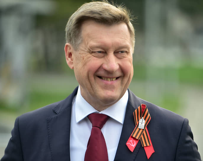 Анатолий Локоть  