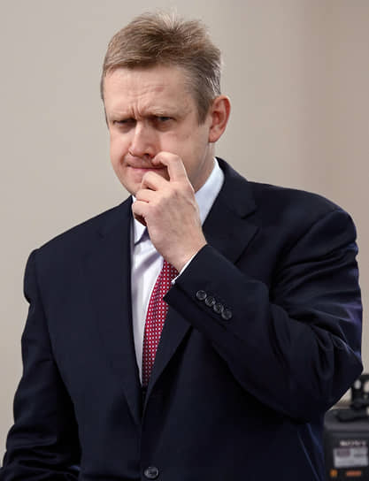 10 июля Европейский суд в Люксембурге исключил экс-главу «Еврохима» Владимира Рашевского из санкционных списков. Суд постановил, что его нахождение в санкционном списке было необоснованным: поскольку он сложил полномочия главного исполнительного директора группы «Еврохим», его деятельность не соответствовала критериям для применения санкций, заключили в суде. Под санкции ЕС господин Рашевский попал в марте 2022 года 