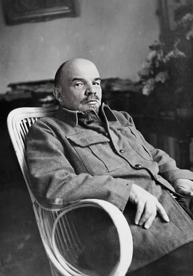 Владимир Ленин в Горках в 1922 году 