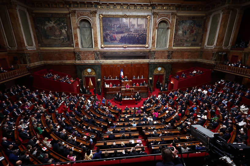 Французский парламент  