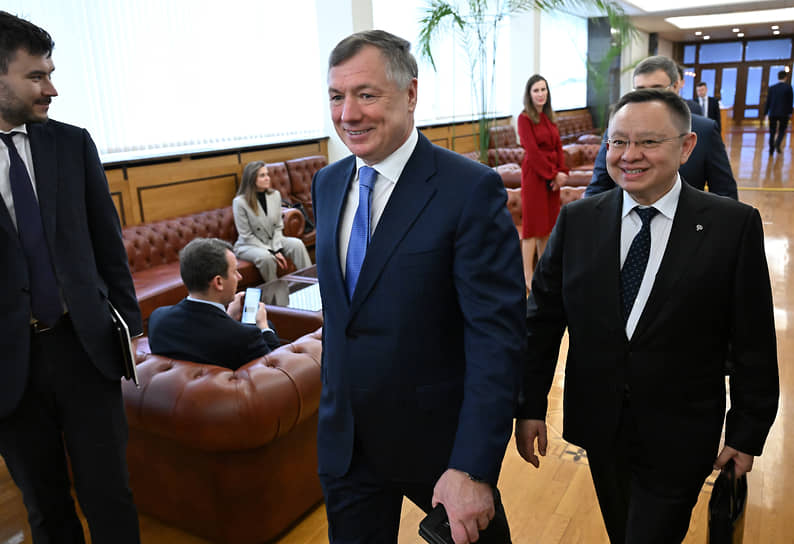 Вице-премьер РФ Марат Хуснуллин и глава Минстроя Ирек Файзуллин