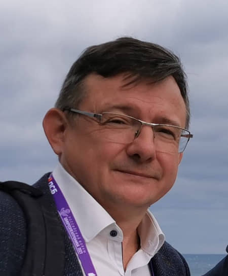 Профессор Виктор Казанцев 