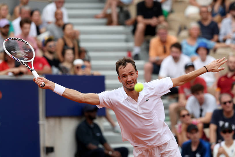 (28 лет) — из Москвы. 5-я строчка рейтинга ATP, бывшая первая ракетка мира. С 2021 года живет и тренируется в Монако. Победитель US Open 2021, финалист пяти турниров Большого шлема в одиночном разряде (US Open 2019 и 2023, Australian Open 2021, 2022 и 2024), победитель итогового турнира ATP 2020 года, победитель 20 турниров ATP в одиночном разряде, обладатель Кубка Дэвиса (2021) и Кубка ATP 2021 года в составе сборной На Играх в Париже в одиночном разряде до 1/8 финала, в парном разряде и смешанном вылетел в первом круге. Вошел в изначальную заявку Федерации тенниса России, получил одну из четырех мужских квот. На Играх в Токио проиграл в 1/4 финала, в паре с Асланом Карацевым вылетел в первом раунде