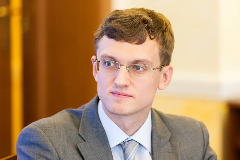 Владимир Назаров