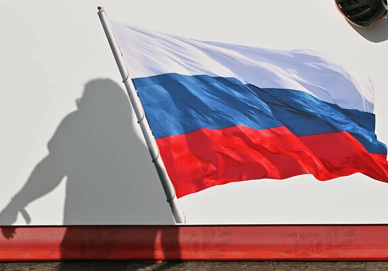 Концерт в честь Дня государственного флага стал первым в гастрольном туре «ПОБЕДА!», в рамках которого Shaman собирается посетить более 100 городов России 