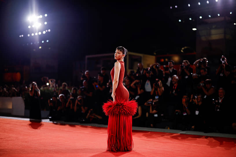 Актриса Урсула Корберо на премьере фильма «Убить жокея»  
