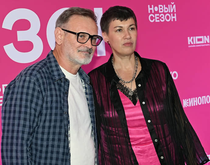 Продюсер, киновед Наталья Мокрицкая и оператор, режиссер, сценарист Сергей Мокрицкий на церемонии открытия 
