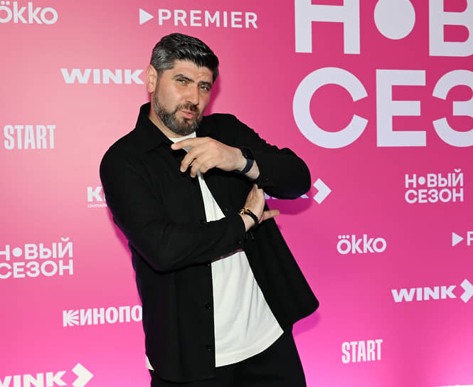 Актер дубляжа Карен Арутюнов на церемонии открытия 