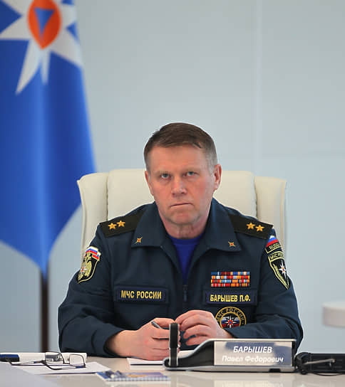 В сентябре 2024 года бывший замглавы МЧС Павел Барышев стал фигурантом уголовного дела о крупном мошенничестве. По версии следствия, он похитил трехкомнатную квартиру в Московском регионе стоимостью 20 млн руб. Находится в СИЗО 