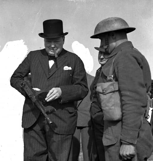 «Цель парламента — заменить кулачные бои словесными» В 1916 году в звании майора вернулся в Парламент. С 1917 по 1919 год занимал пост министра по делам военной промышленности, в 1919 году получил пост министра обороны и ВВС На северо-востоке Англии, 1940 год