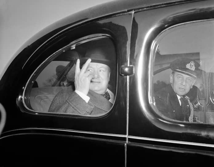 «Любой кризис — это новые возможности» Проиграл на выборах 1945 года. Однако в 1951 году вновь стал премьер-министром страны и ушел в отставку уже по состоянию здоровья в 1955 году