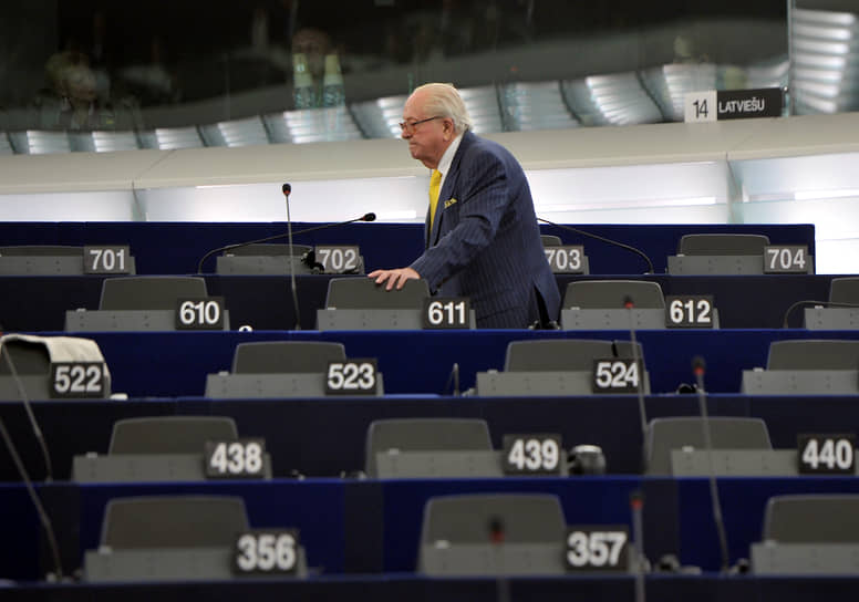 Депутат Европарламента Жан-Мари Ле Пен в Страсбурге, 2014 год 