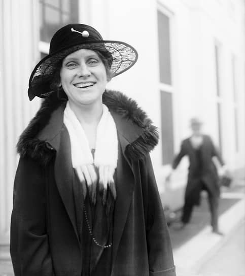 Нелли Росс — первая в истории США женщина-губернатор. 100 лет назад она возглавила штат Вайоминг 