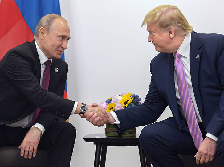 Президент России Владимир Путин и президент США Дональд Трамп в 2019 году 