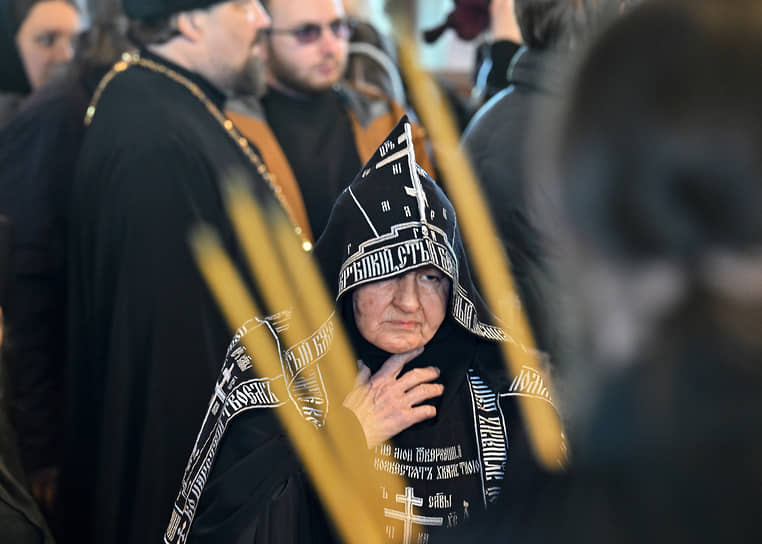 Церемония прощания со схиархимандритом Илием 