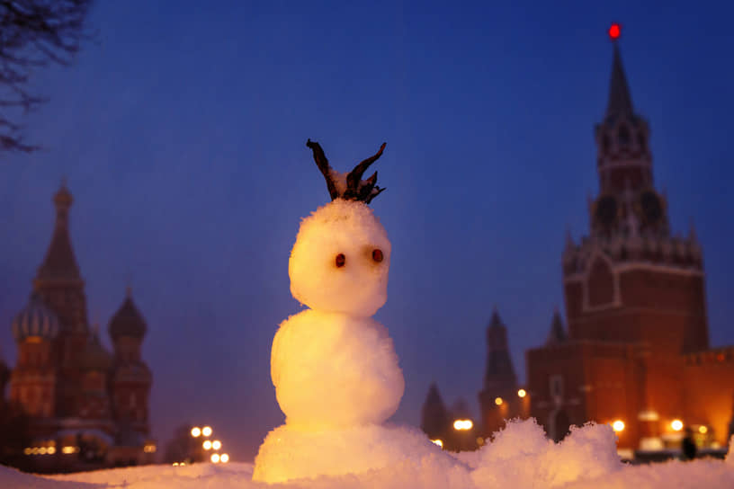 Снеговик на Красной площади 