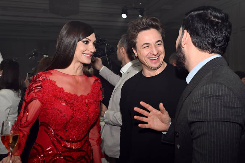 Телеведущая Ирина Йовович и архитектор Николай Ляшенко на pre-party русской музыкальной премии телеканала RuTV