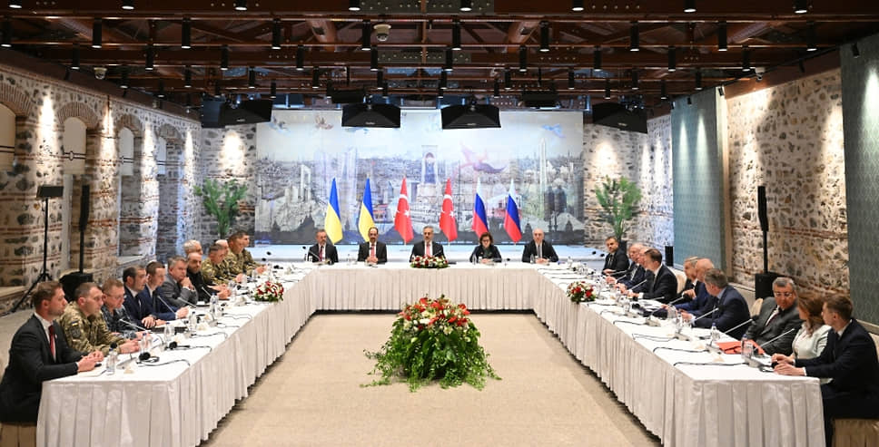 Начало встречи российской и украинской делегаций 