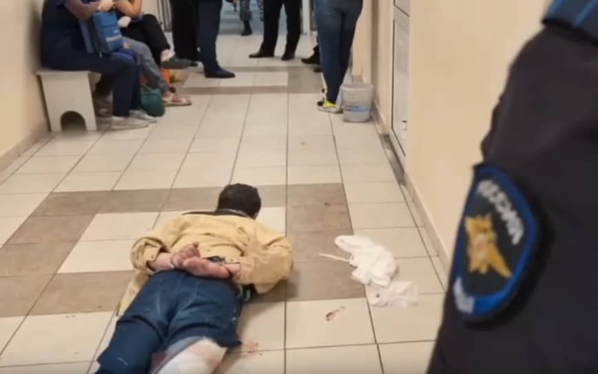 В Иркутске полицейские задержали мужчину, ранившего в ходе нападения персонал медучреждения 