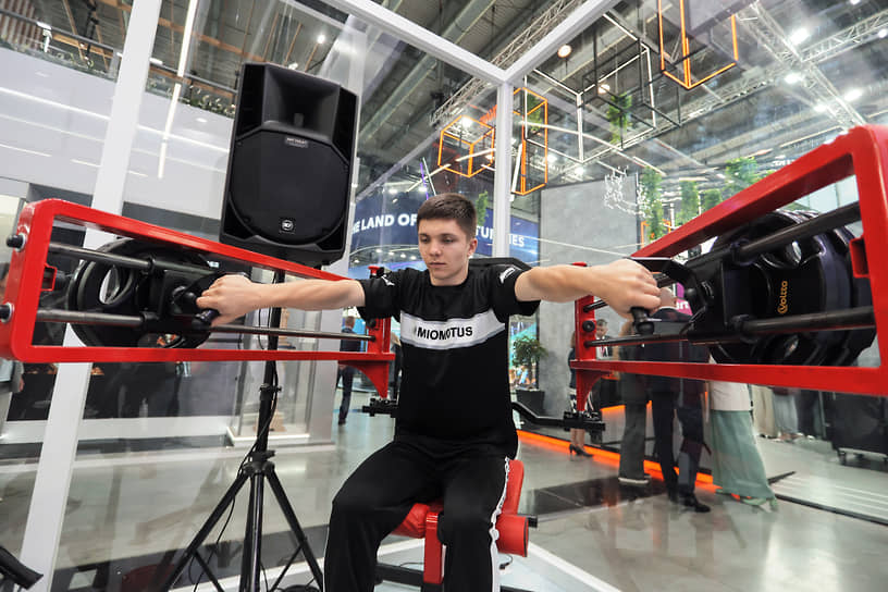 Стенд компании Bairus Sport