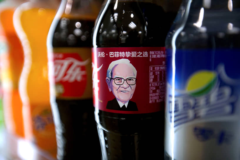 Выводя на китайский рынок вишневую колу, Coca-Cola использовала изображение Баффетта в рекламной кампании 