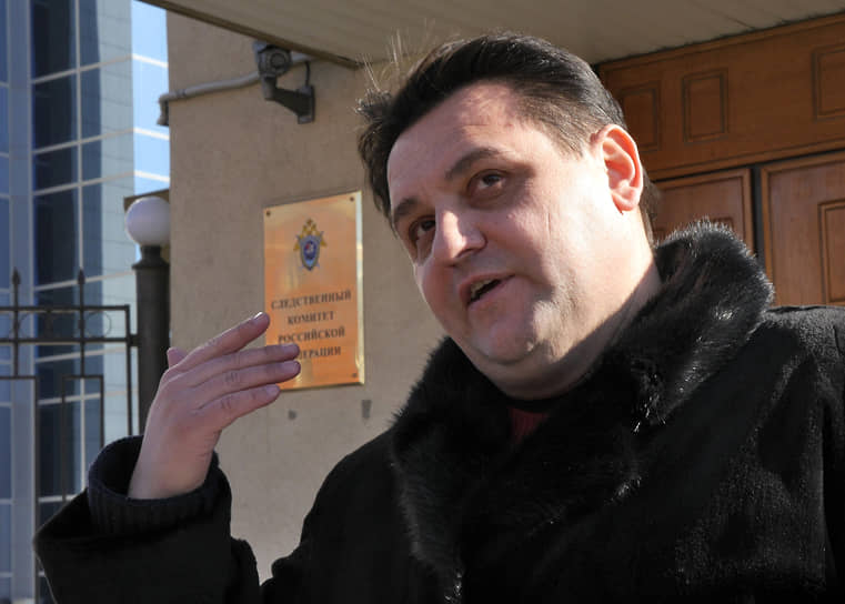 В декабре 2015 года Арбитражный суд Волгоградской области процедуру банкротства в отношении лидера региональных справороссов, депутата Госдумы С иском в областной арбитраж обратилось ООО «Зарина» с требованиями на 175 млн руб., общая сумма кредиторской задолженности депутата, по данным суда, составила Господин Михеев неоднократно становился фигурантом различных уголовных дел. В 2017 году он в федеральный розыск