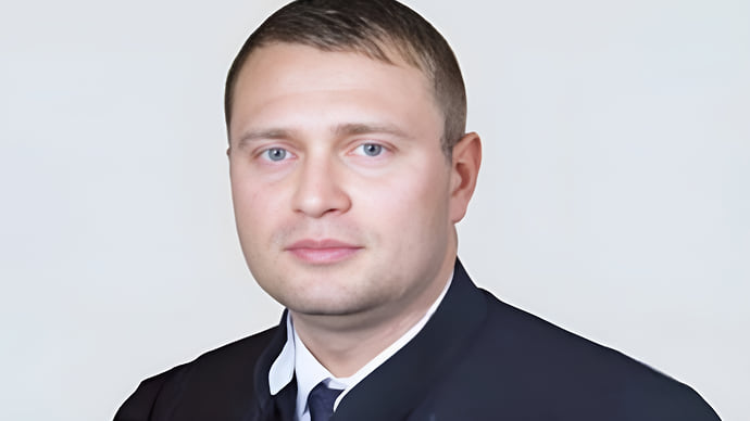 Аферу сшили из мантии