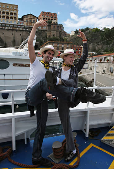 Николай Цискаридзе и Илзе Лиепа на острове Капри во время фестиваля искусств «Черешневый лес», 2007 год