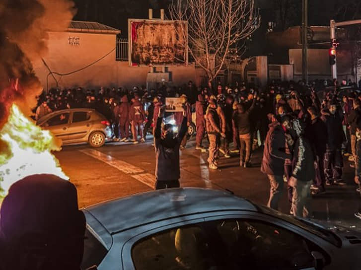 Представители власти Ирана заявляют, что к организации протестов причастны США и Израиль