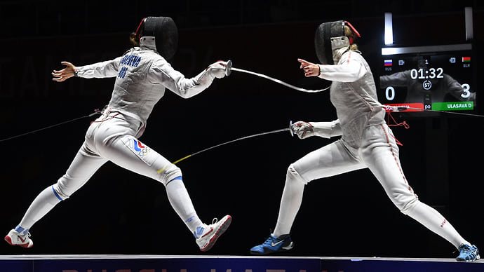 Российские фехтовальщики перенесли эстонский чемпионат