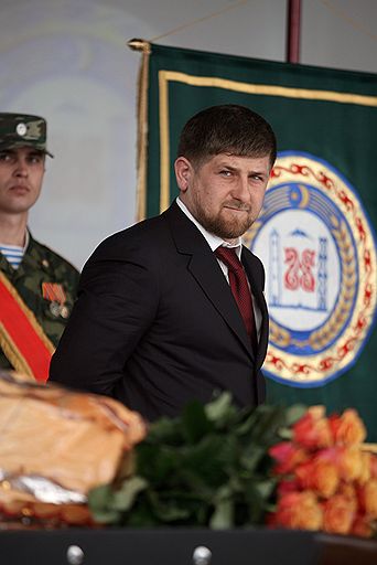 Инаугурация президента Чеченской республики Рамзана Кадырова. Гудермес, 5 апреля 2007 года 