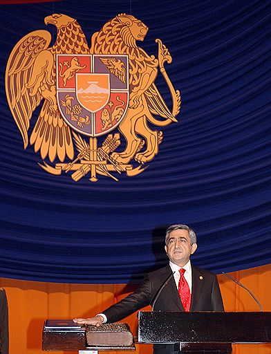Инаугурация президента Армении Сержа Саркисяна. Ереван, 9 апреля 2008 года 