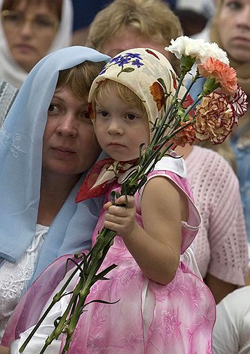 19.10.2008 В Гаване состоялось историческое открытие первого храма Русской православной церкви в честь Казанской иконы Божьей Матери. Освятил храм  митрополит Смоленский и Калининградский Кирилл 