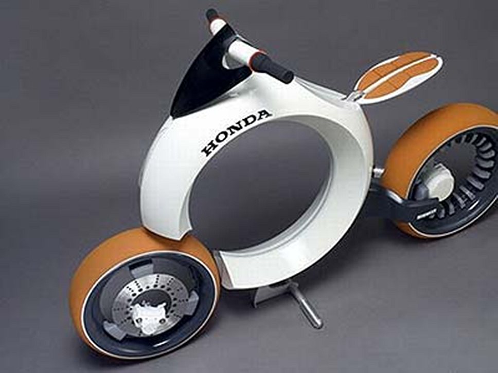 1948 год. Основание производителя автомобилей и мотоциклов Honda Motor 